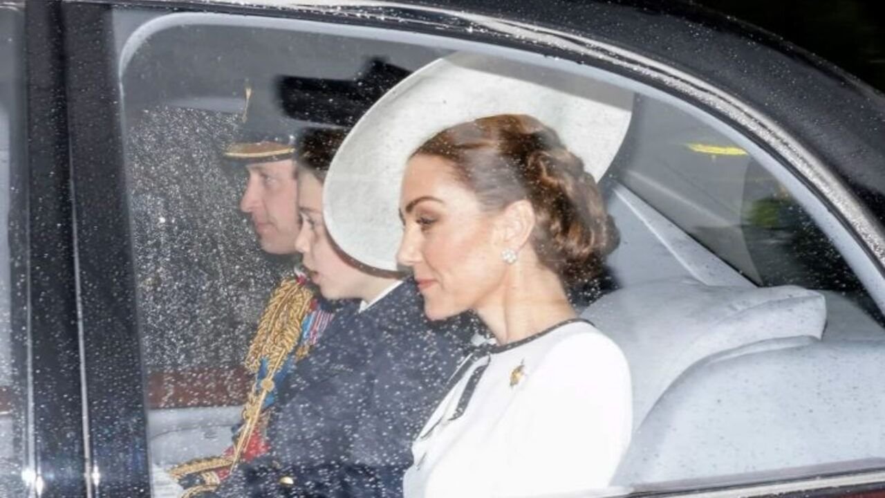 Kate Middleton en un auto