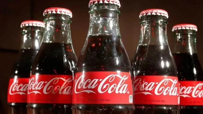 coca cola, gaseosa, botella de vidrio