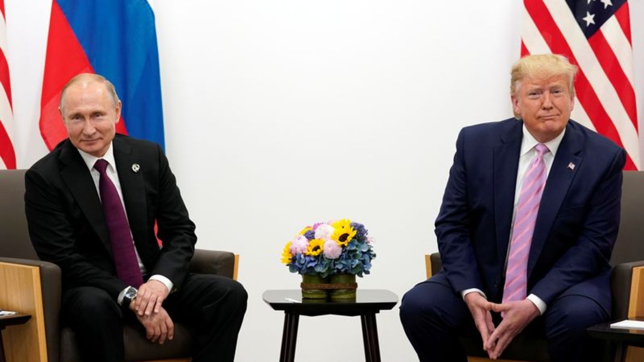 El Kremlin dice que Trump envió test para el COVID a Rusia y niega versión sobre llamadas a Putin