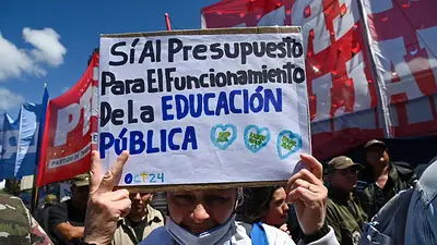 Paro universitario: docentes y no docentes inician una nueva medida de fuerza Paro universitario: docentes y no docentes inician una nueva medida de fuerza