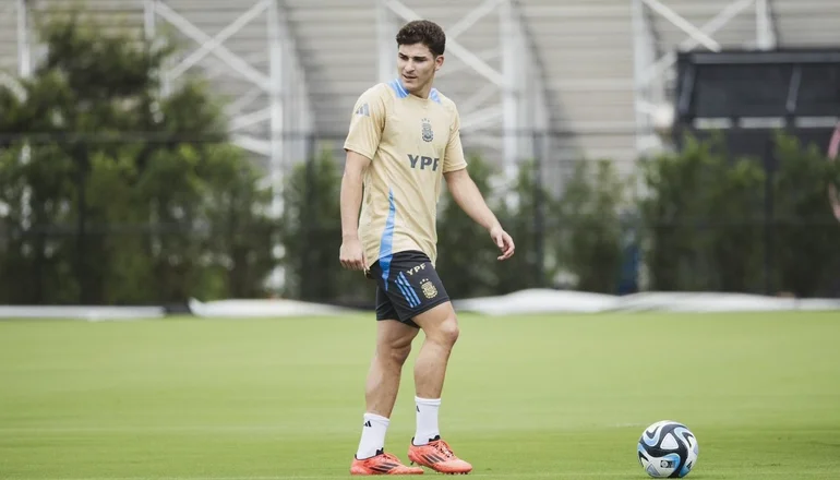 Lionel Scaloni, Julián Álvarez, Venezuela, Selección Argentina, Eliminatorias sudamericanas, Atlético de Madrid