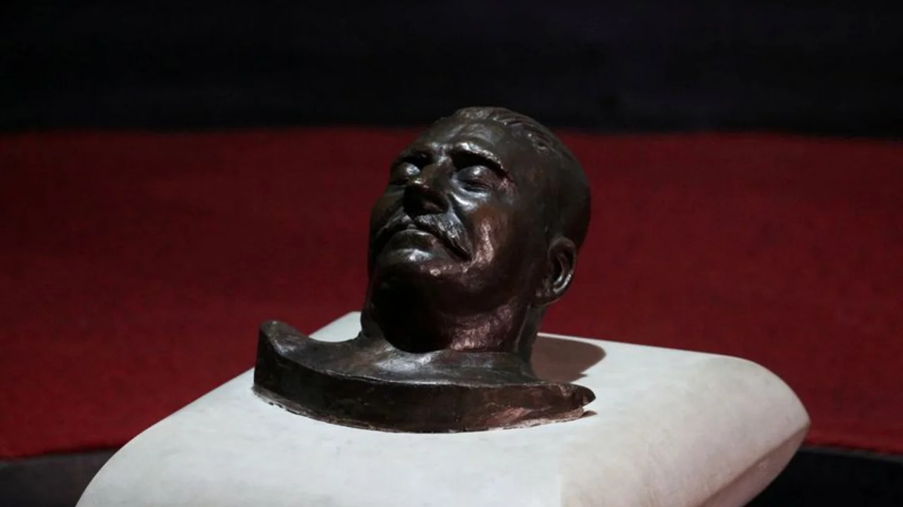 Gobernador ruso erigirá nueva estatua de Stalin para "honrar" la historia