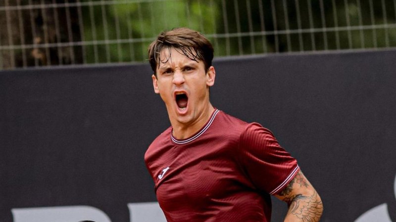 Impacto en el tenis argentino por el jugador que se convirtió tricampeón en 2024