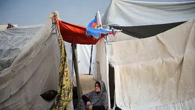 Israel mata al menos a 40 personas en Gaza y los tanques intensifican su incursión en el norte Israel mata al menos a 40 personas en Gaza y los tanques intensifican su incursión en el norte