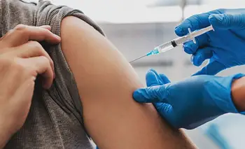 Definieron cambios claves en el área científica que asesora sobre la vacunación | Vacunación masiva