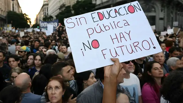 Davos: Milei también atacó el derecho a la educación | Educación