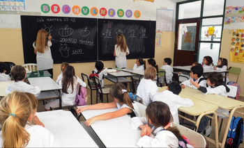 Provincia ofreció a los gremios docentes un aumento salarial de 5% | Paritarias