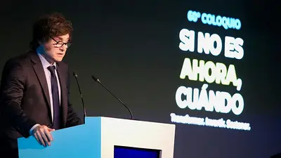 El terrible sincericidio de Milei sobre las vacaciones: "Para que no se enteren" El terrible sincericidio de Milei sobre las vacaciones: "Para que no se enteren"