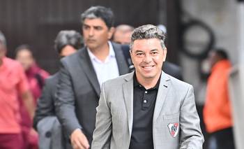 Con Bustos lesionado, River avanza para fichar a un lateral uruguayo en el mercado de pase | River plate