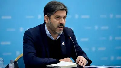 Bianco dijo que la condena a Cristina “es persecutoria” y busca “disciplinar a la dirigencia” Bianco dijo que la condena a Cristina “es persecutoria” y busca “disciplinar a la dirigencia”