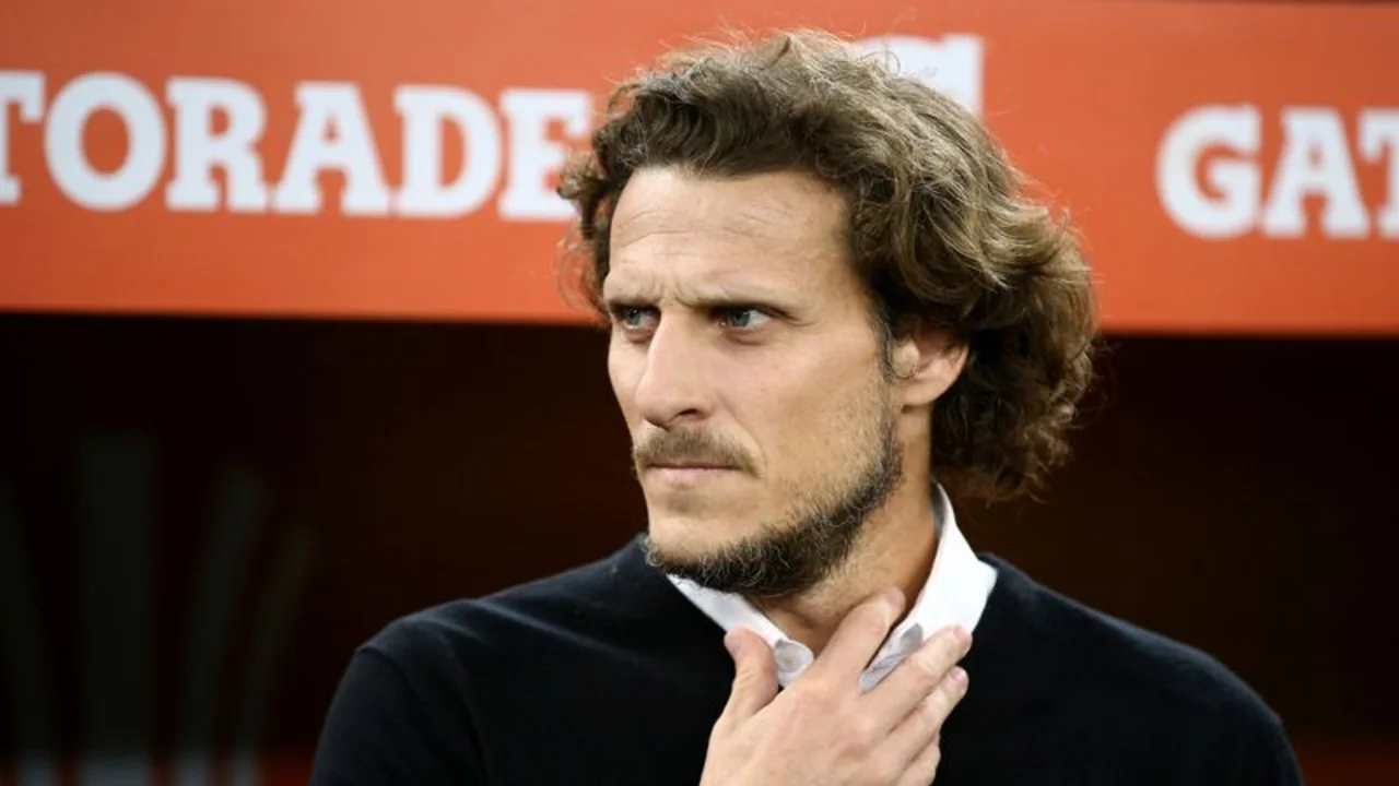 El exdelantero uruguayo Diego Forlán jugará un torneo de tenis profesional
