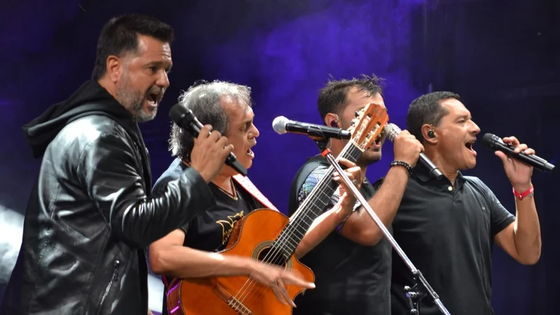 Los Noches y Jorge Rojas