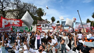 El Frente Sindical Universitario convocó a un paro el próximo 17 y 18 de marzo El Frente Sindical Universitario convocó a un paro el próximo 17 y 18 de marzo