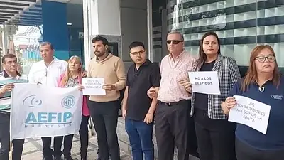 Catamarca: tras el cierre de la AFIP, Jalil le hace un favor a Milei y le entrega el dominio ARCA a Nación Catamarca: tras el cierre de la AFIP, Jalil le hace un favor a Milei y le entrega el dominio ARCA a Nación