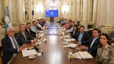 El PRO y aliados de Milei dan el primer paso para conseguir la privatización de Aerolíneas Argentinas El PRO y aliados de Milei dan el primer paso para conseguir la privatización de Aerolíneas Argentinas