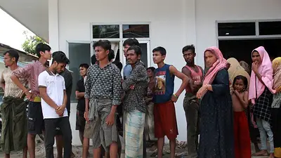 Barcos con decenas de rohinyás desembarcan en el norte de Sumatra y Aceh, en Indonesia Barcos con decenas de rohinyás desembarcan en el norte de Sumatra y Aceh, en Indonesia