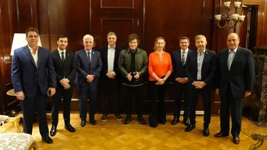 A casi un año del "Pacto de Mayo" y sin apoyo de las provincias, el Gobierno designó a los integrantes del Consejo con fuerte presencia PRO