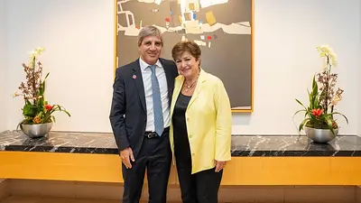 FMI: Caputo se reunió con Kristalina Georgieva en EEUU y ambos se mostraron contentos FMI: Caputo se reunió con Kristalina Georgieva en EEUU y ambos se mostraron contentos