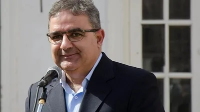 Hay plata en Catamarca: Jalil pregona el ajuste con Milei pero quiere crear un insólito "Ministerio de la Soledad" Hay plata en Catamarca: Jalil pregona el ajuste con Milei pero quiere crear un insólito "Ministerio de la Soledad"