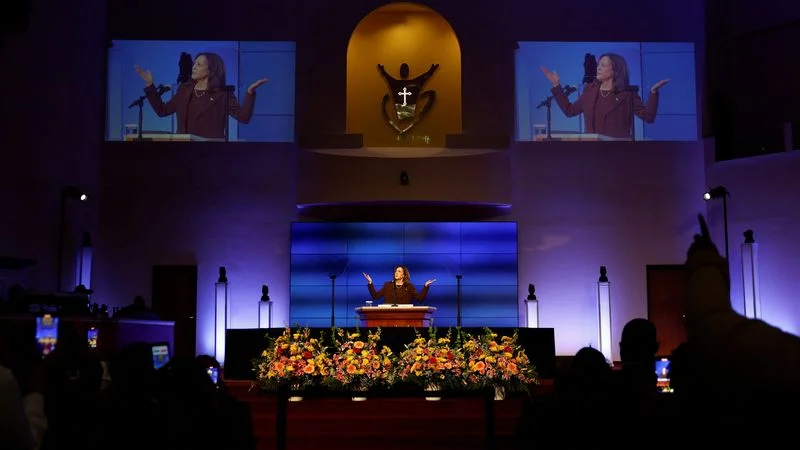 Kamala Harris dice que no le preocupan las conversaciones de Trump con Netanyahu