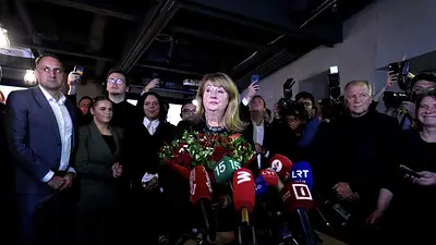 La oposición de izquierdas de Lituania gana las elecciones y busca una coalición La oposición de izquierdas de Lituania gana las elecciones y busca una coalición