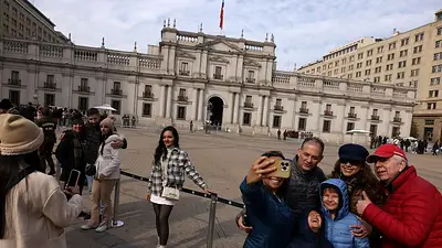Oposición chilena avanza en elecciones regionales pero gobierno izquierdista evita debacle Oposición chilena avanza en elecciones regionales pero gobierno izquierdista evita debacle