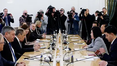 Los ministros de Asuntos Exteriores de Corea del Norte y Rusia se reúnen en Moscú Los ministros de Asuntos Exteriores de Corea del Norte y Rusia se reúnen en Moscú