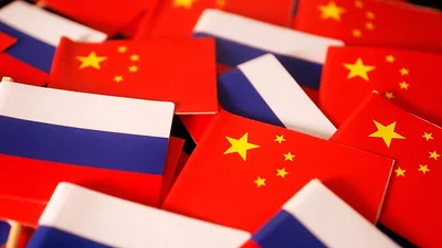 China y Rusia debaten la crisis ucraniana; Pekín reafirma sus fuertes lazos China y Rusia debaten la crisis ucraniana; Pekín reafirma sus fuertes lazos