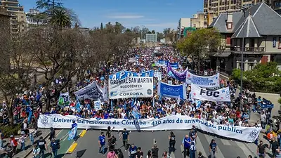 Paros y protestas en las calles de Córdoba contra la visita de Milei: "Retrotraer a la Argentina"" Paros y protestas en las calles de Córdoba contra la visita de Milei: "Retrotraer a la Argentina""