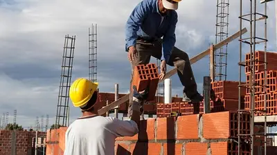 Gestión Quintela: los salarios de la construcción crecieron 58,2% en un año en La Rioja Gestión Quintela: los salarios de la construcción crecieron 58,2% en un año en La Rioja