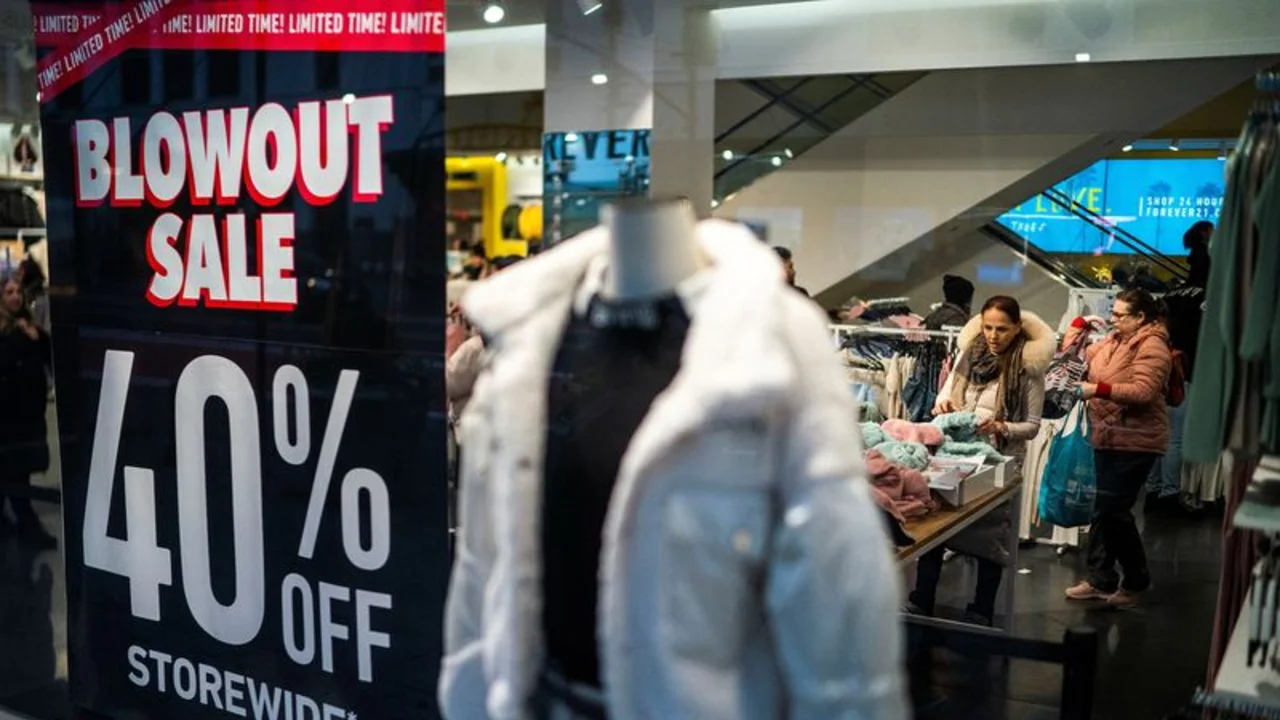 Gasto de los consumidores en EEUU supera las expectativas en septiembre