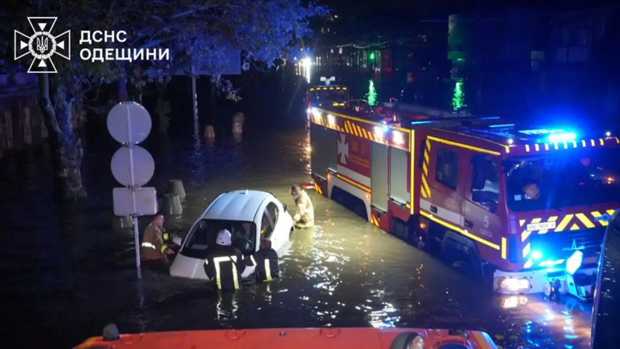 Inundaciones repentinas dejan nueve muertos en la ciudad ucraniana de Odesa