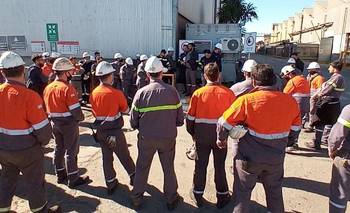 Acindar volvió a paralizar la producción y suspendió al 90% de sus trabajadores | Santa fe