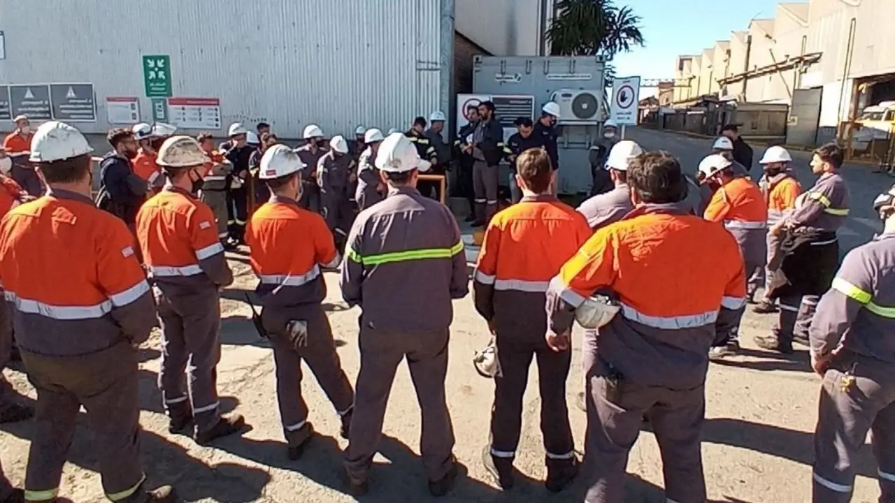 Acindar volvió a paralizar la producción y suspendió al 90% de sus trabajadores: "No se vivió en 40 años"