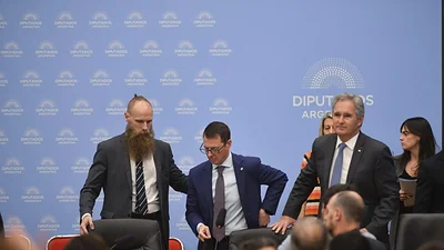 Economía no pudo renovar ni la mitad de los vencimientos de este miércoles Economía no pudo renovar ni la mitad de los vencimientos de este miércoles