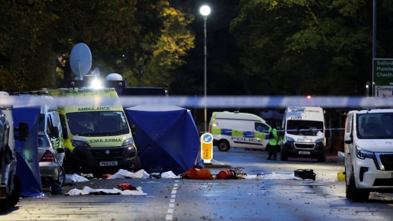 Reino Unido se compromete a combatir el antisemitismo tras el ataque en Mánchester