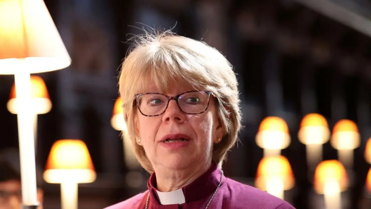 Reino Unido nombra a Mullally primera arzobispa de la Iglesia de Inglaterra