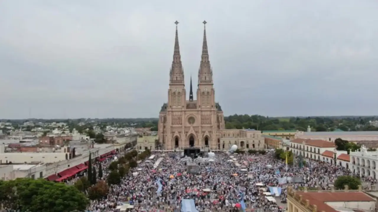Cómo será la masiva movilización a Luján: Postas sanitarias y de hidratación