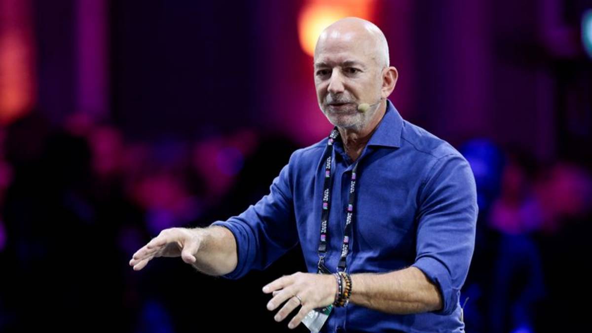 ¿Centros de datos en el espacio? Jeff Bezos dice que es posible | El ...