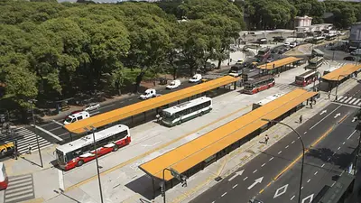 Cambios en dos líneas de colectivos del AMBA: qué pasa con los recorridos Cambios en dos líneas de colectivos del AMBA: qué pasa con los recorridos