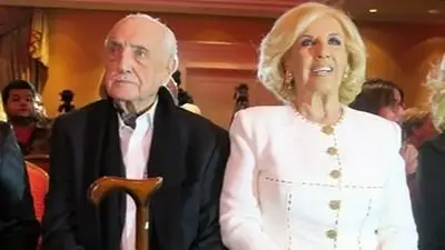 Mirtha Legrand y un emotivo homenaje a su hermano. Mirtha Legrand y un emotivo homenaje a su hermano.