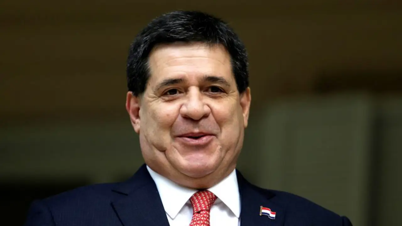 Cartes lo consiguió: EEUU levantó las sanciones al ex presidente de Paraguay por corrupción