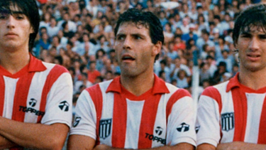Las fotos de joven de Miguel Ángel Russo: sus etapas como futbolista y DT