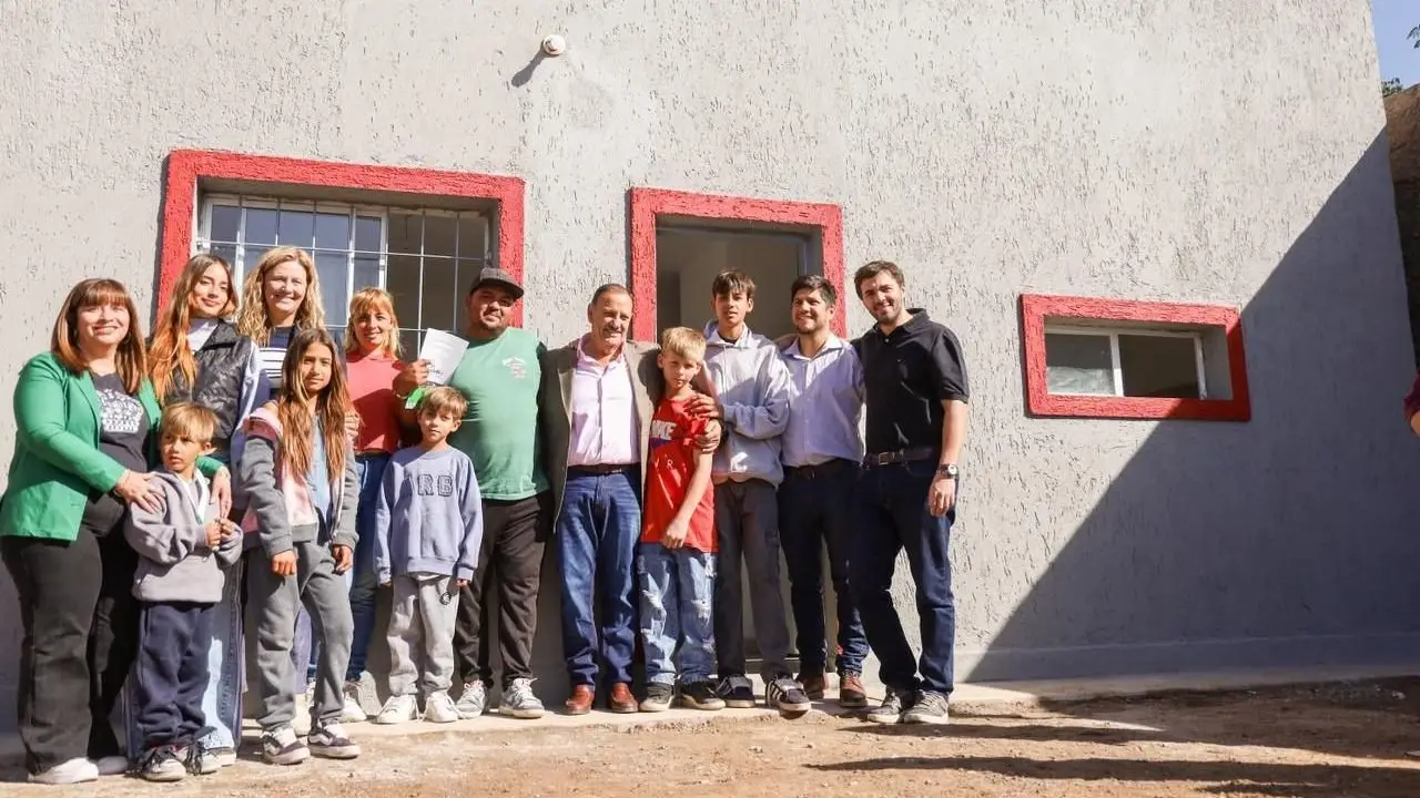 Quintela fortalece el Plan Angelelli y avanza hacia la urbanización de barrios populares en La Rioja