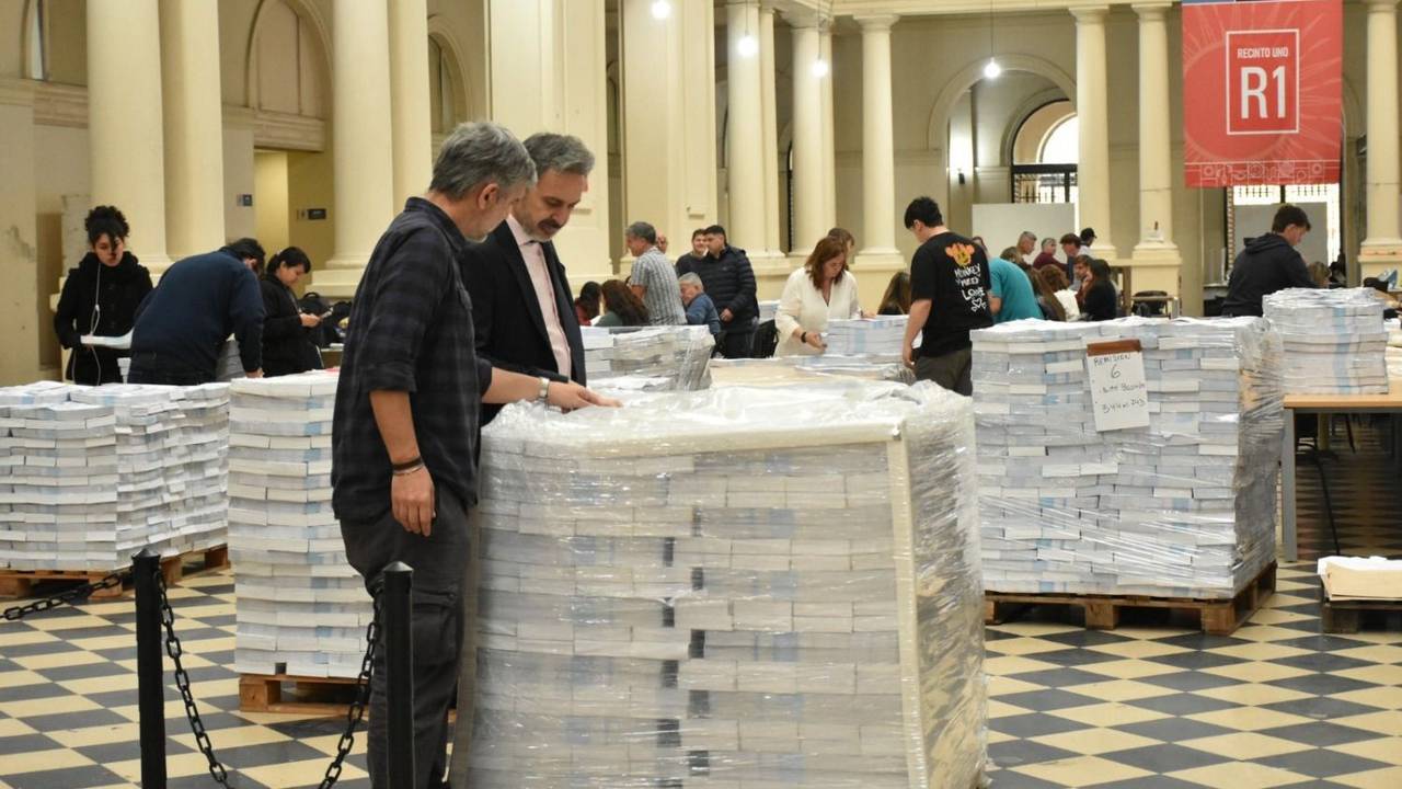 La Justicia pidió informes al Gobierno y el miércoles convocó a una reunión para decidir sobre la reimpresión