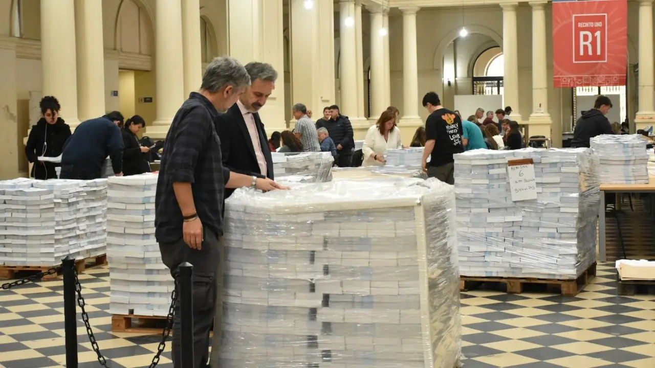 La Justicia pidió informes al Gobierno y el miércoles convocó a una reunión para decidir sobre la reimpresión