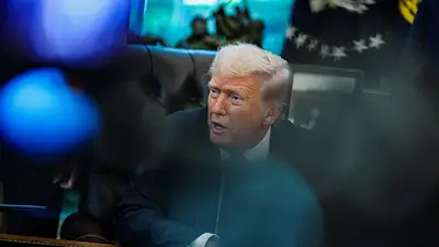 Trump ordena suspender los esfuerzos diplomáticos con Venezuela, según una fuente de EEUU Trump ordena suspender los esfuerzos diplomáticos con Venezuela, según una fuente de EEUU
