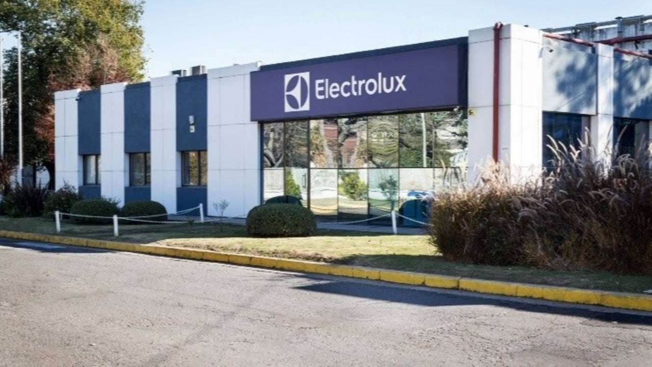 Crisis sin fin: una empresa de Rosario aplicó suspensiones y 400 trabajadores temen por la pérdida de sus empleos