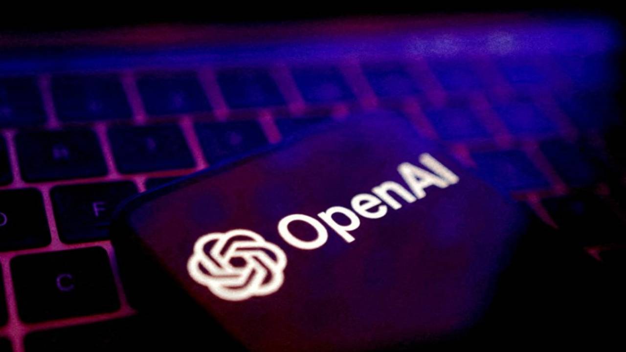 OpenAI prohíbe cuentas presuntamente vinculadas a China por solicitar propuestas de vigilancia