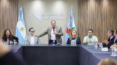 Quintela presentó el nuevo gabinete para el Cambio Climático y La Rioja se convierte en pionera a nivel nacional Quintela presentó el nuevo gabinete para el Cambio Climático y La Rioja se convierte en pionera a nivel nacional